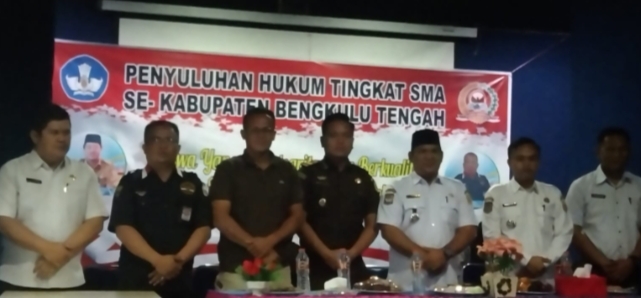 Diknas Propinsi Bengkulu Bersama Lembaga  Aliansi Indonesia Menggelar Penyuluhan Hukum Tingkat SMA Se Kabupaten Bengkulu Tengah