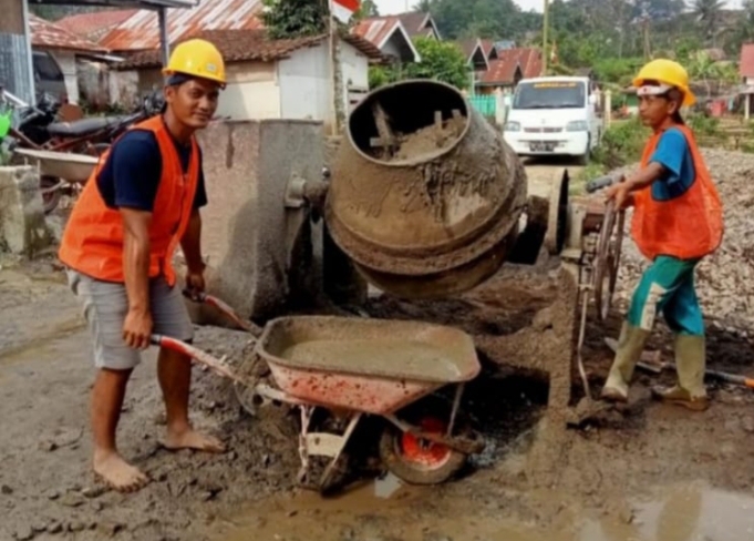 PUPR Maksimalkan Pembangunan Jalan Lingkungan di Kepahiang