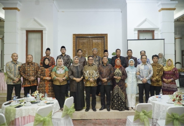 Sekretaris Daerah Kabupaten Kepahiang Menghadiri Malam Ramah Tamah Pisah Sambut Dandim 0409