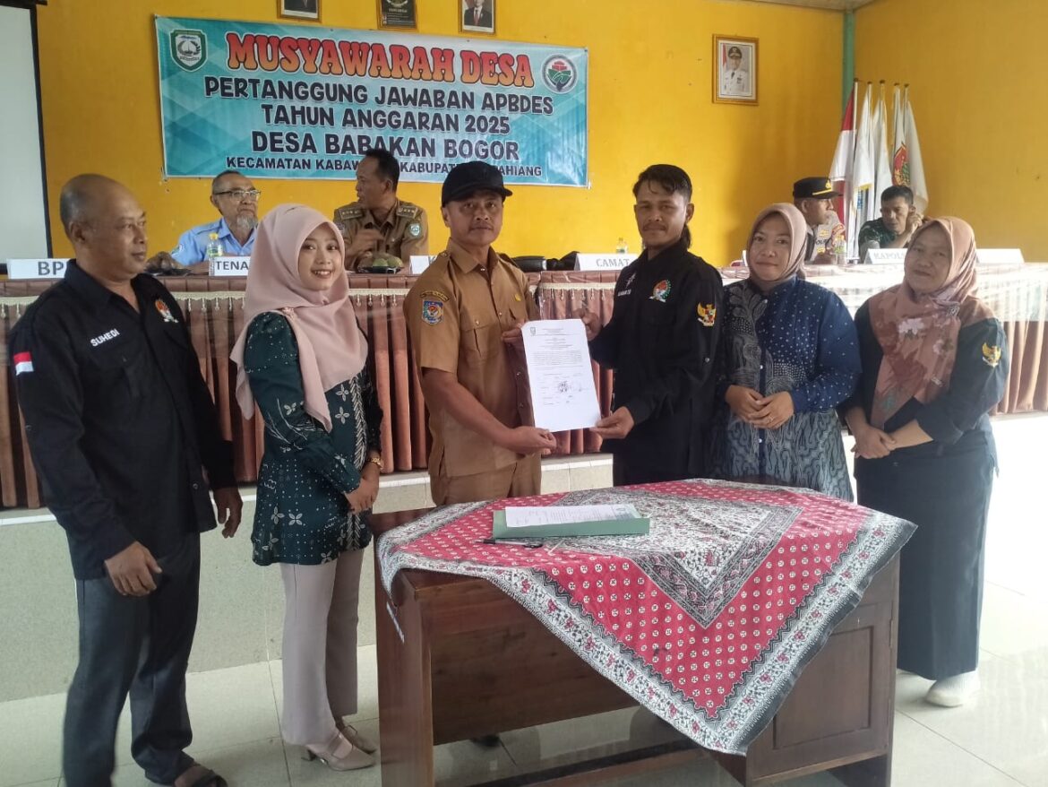 Pemdes Babakan Bogor Menggelar Musyawarah Desa Pertanggung Jawaban APBDes Tahun Anggaran 2025